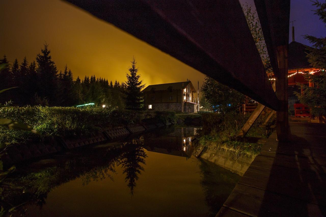 Vedmid Hotel Myslovka Luaran gambar
